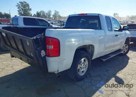 2008 Chevrolet Silverado 1500 Lt1 z USA, uszkodzony, nr VIN 1GCEC19018Z295980